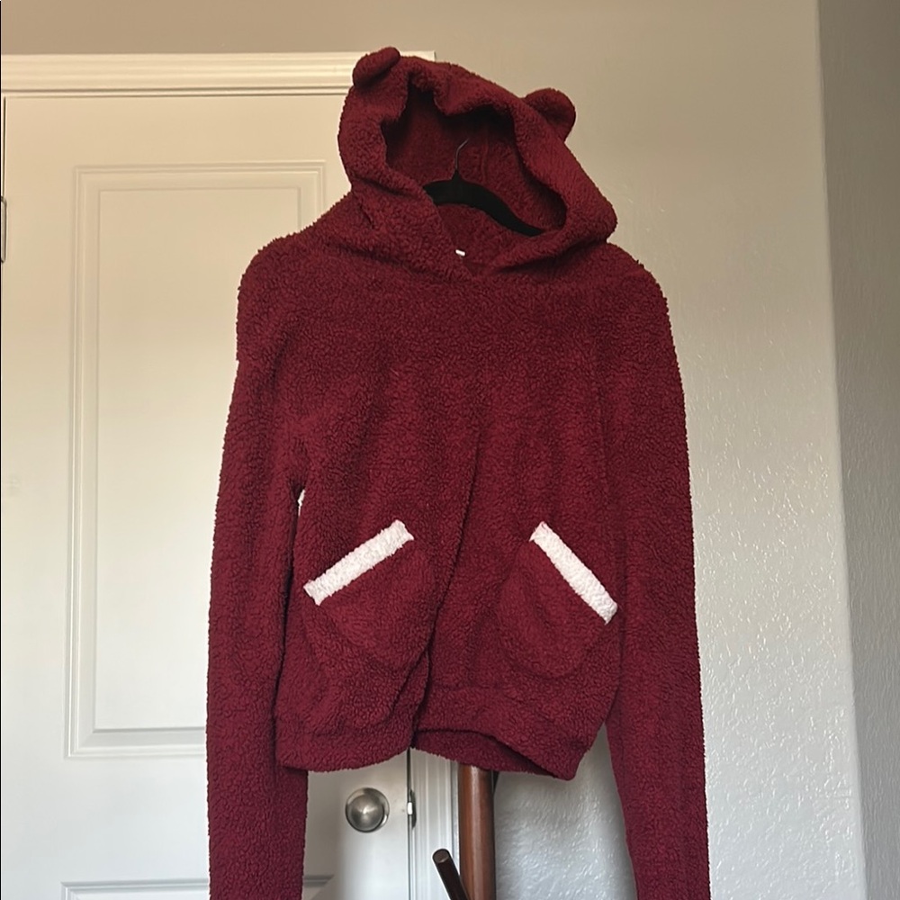 Women’s Cozy Red Hooded Sweater with Bear Ears Size Large |D110